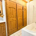 Апартаменти Avec Sauna